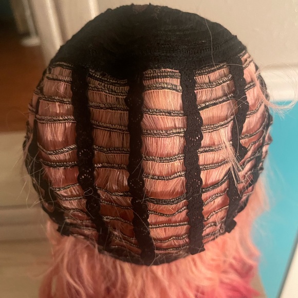 PINK OMBRÉ BEACH WAVE WIG - Picture 6 of 7